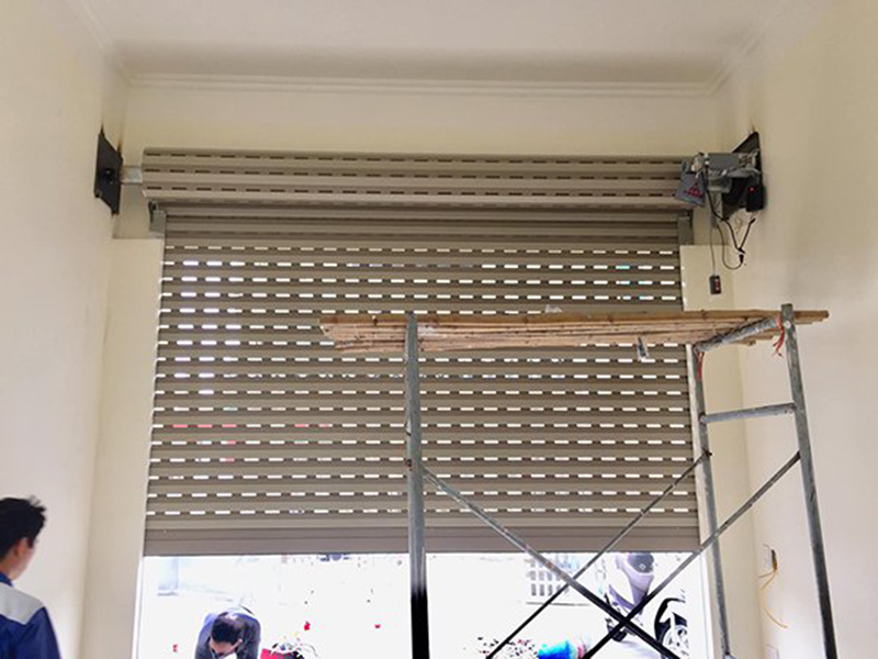 Lắp đặt cửa cuốn quận Phú Nhuận uy tín