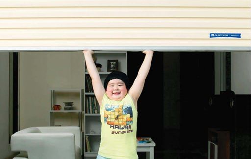Lắp đặt cửa cuốn quận 12 hết bao nhiêu tiền?